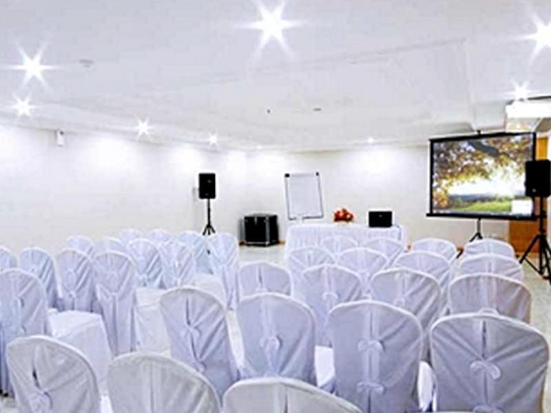 Hotel Madani Medan - Syariah Hotel Exterior photo